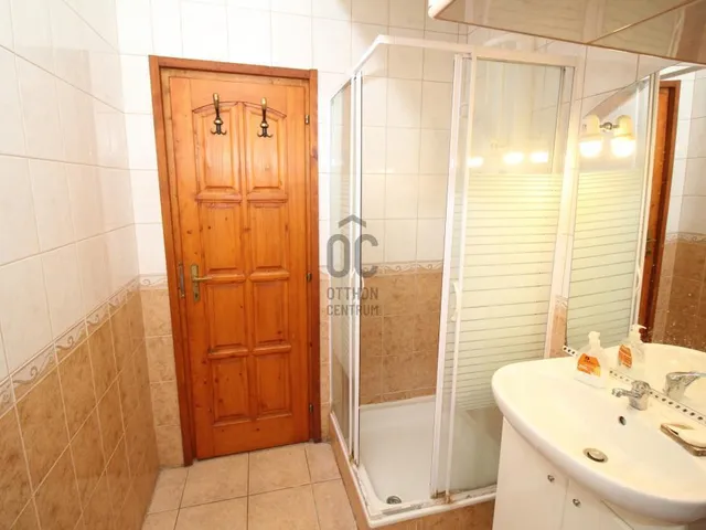 Eladó ház Nagytarcsa 148 nm