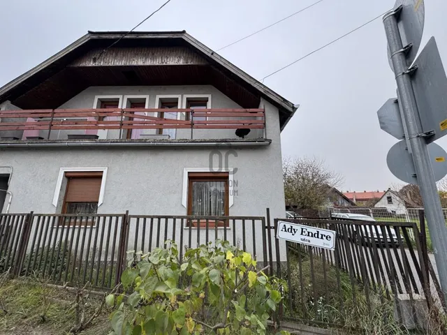 Eladó ház Ráckeve 180 nm