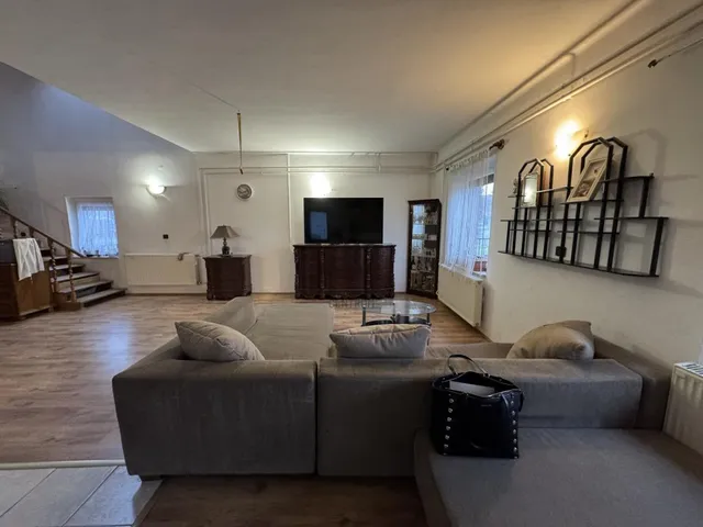 Eladó ház Ráckeve 180 nm