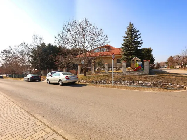 Eladó lakás Fót 88 nm