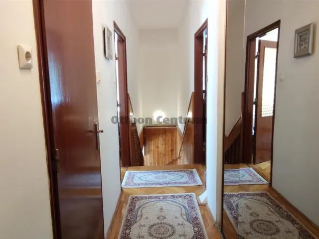 Eladó ház Budapest XVI. kerület, Rákosszentmihály 135 nm
