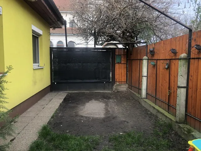 Eladó lakás Budapest X. kerület, Laposdűlő 59 nm