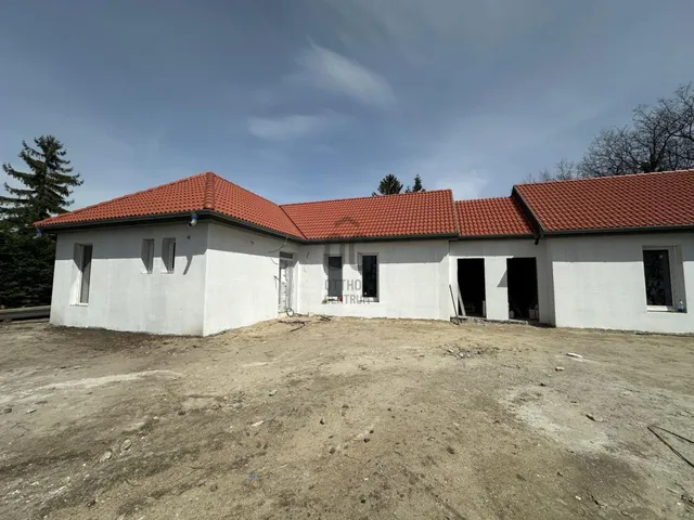 Eladó ház Vácrátót 118 nm