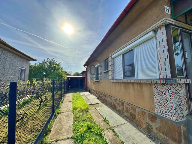 Eladó ház Budapest XVII. kerület, Akadémia-Újtelep 80 nm