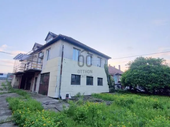 Eladó ház Érd, Parkváros 352 nm