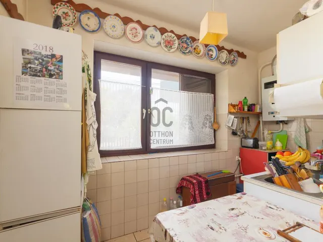 Eladó ház Budapest XVI. kerület, Rákosszentmihály 240 nm