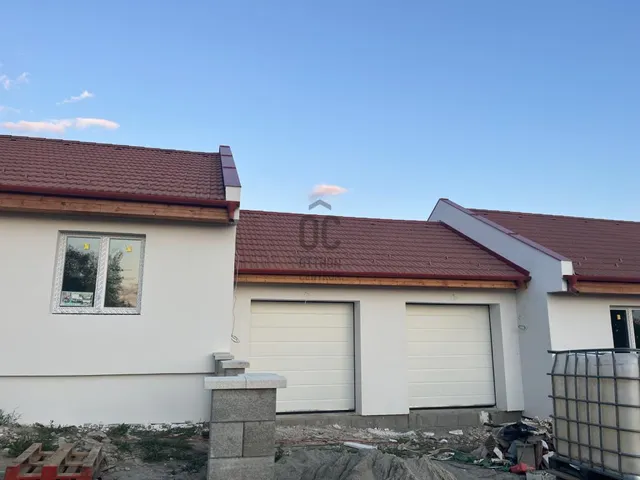 Eladó ház Szada 135 nm