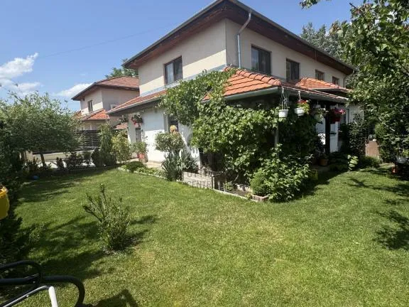 Eladó ház Szigetszentmiklós, Alsóbucka 102 nm