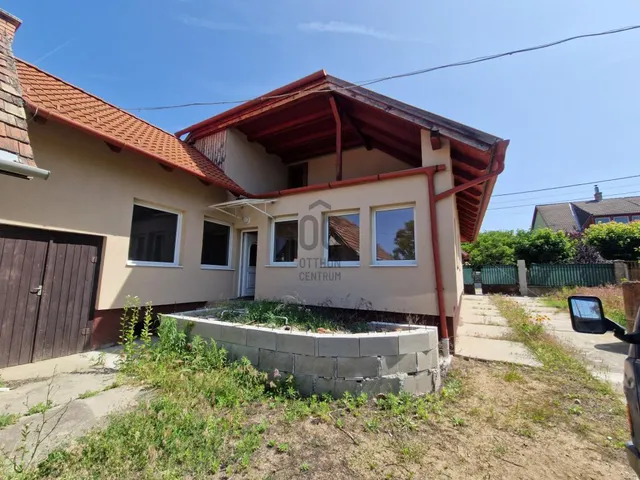 Eladó ház Erdőkertes 120 nm