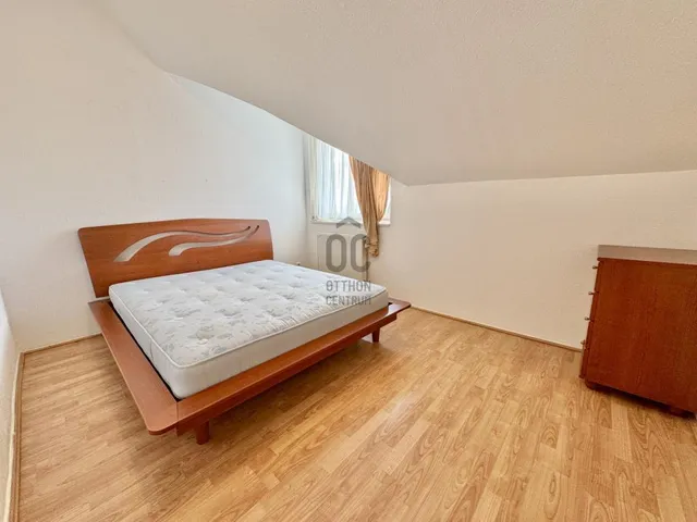 Eladó lakás Vecsés 93 nm