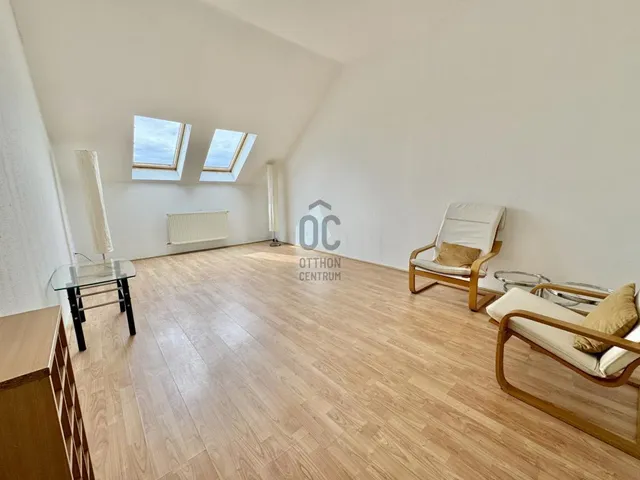 Eladó lakás Vecsés 93 nm