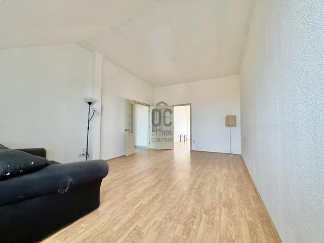 Eladó lakás Vecsés 93 nm