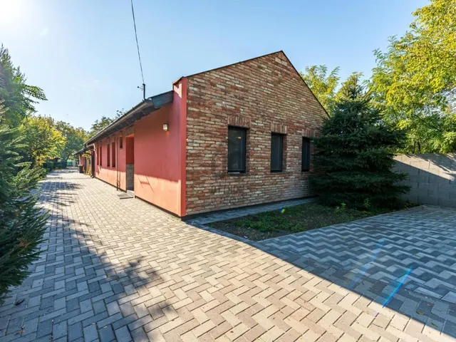 Eladó ház Délegyháza 190 nm