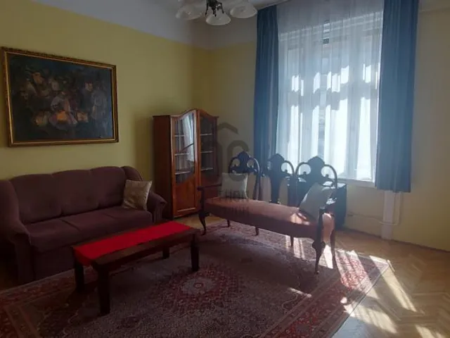 Eladó lakás Budapest VI. kerület 90 nm