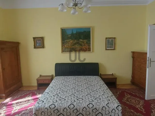 Eladó lakás Budapest VI. kerület 90 nm