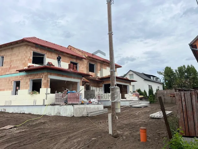 Eladó ház Fót, Kisalag 103 nm