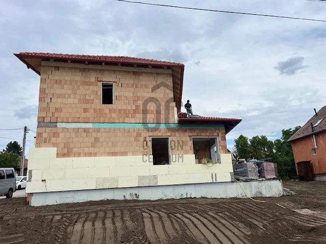 Eladó ház Fót, Kisalag 103 nm