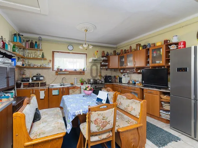 Eladó ház Bag 95 nm