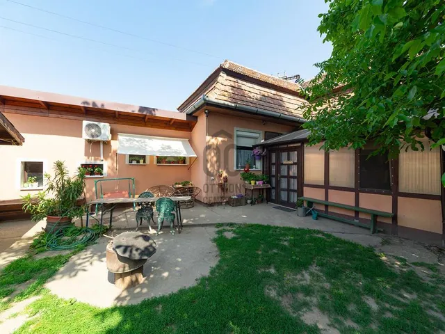 Eladó ház Bag 95 nm