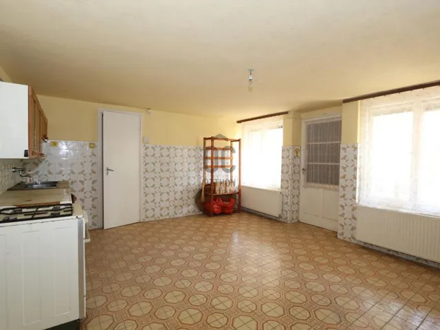 Eladó ház Vácszentlászló 200 nm