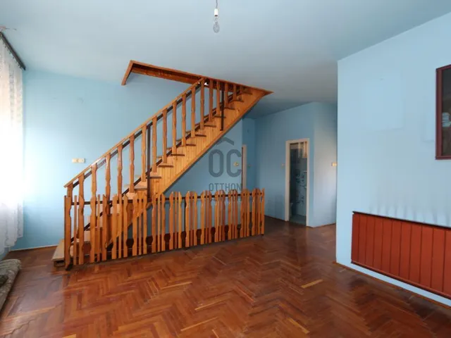 Eladó ház Vácszentlászló 200 nm