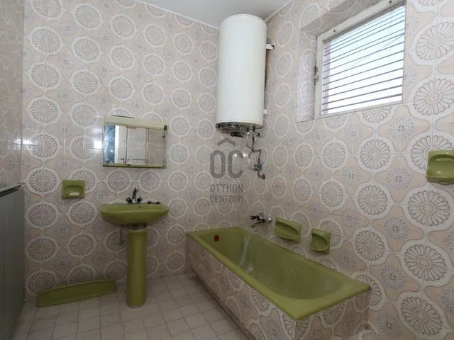 Eladó ház Vácszentlászló 200 nm