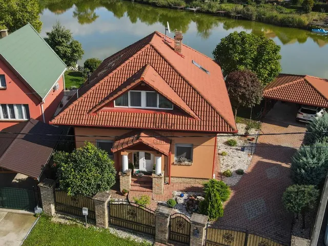 Eladó ház Délegyháza 156 nm