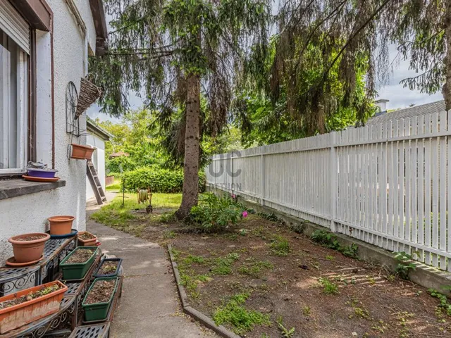 Eladó ház Budapest XVI. kerület, Rákosszentmihály 170 nm