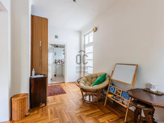 Eladó ház Budapest XVI. kerület, Rákosszentmihály 170 nm