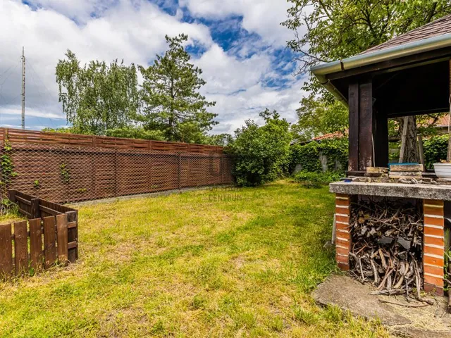 Eladó ház Budapest XVI. kerület, Rákosszentmihály 170 nm