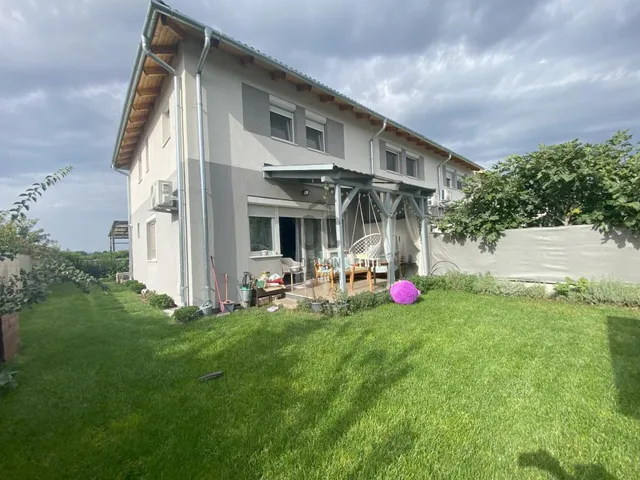 Eladó ház Göd 94 nm