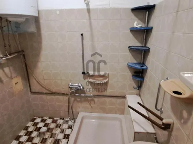 Eladó ház Budapest X. kerület, Óhegy 218 nm