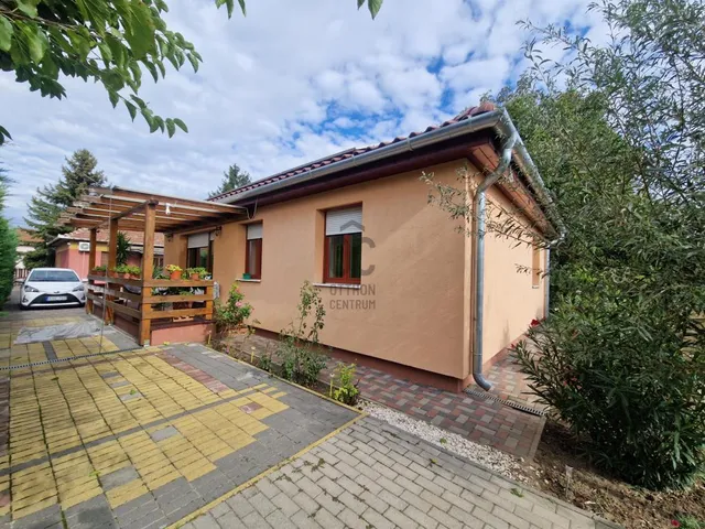 Eladó ház Gyömrő 84 nm