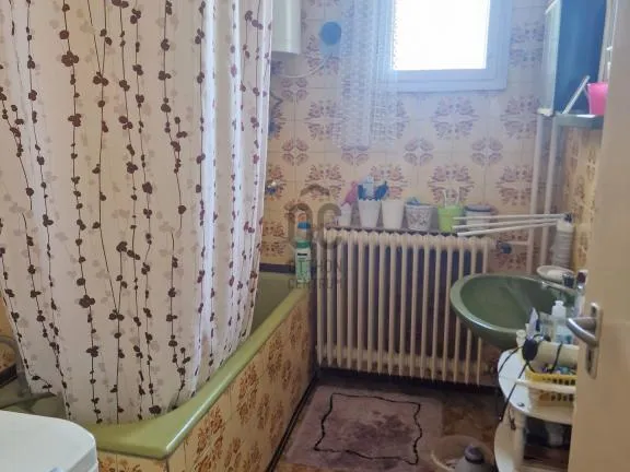 Eladó ház Üröm 100 nm