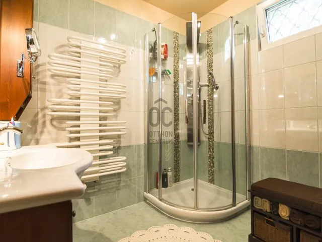 Eladó ház Szigetszentmiklós 196 nm