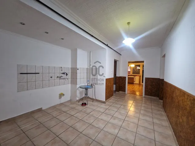 Eladó lakás Gödöllő, Fenyves 78 nm