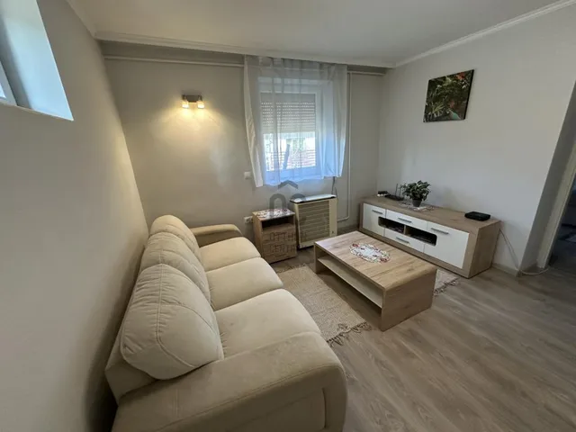 Eladó ház Hernád 70 nm