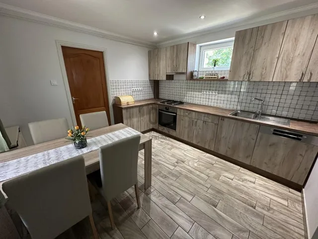 Eladó ház Hernád 70 nm