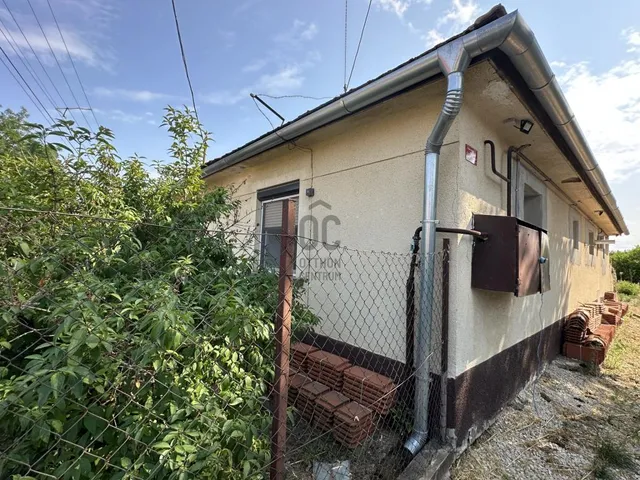 Eladó ház Hernád 70 nm