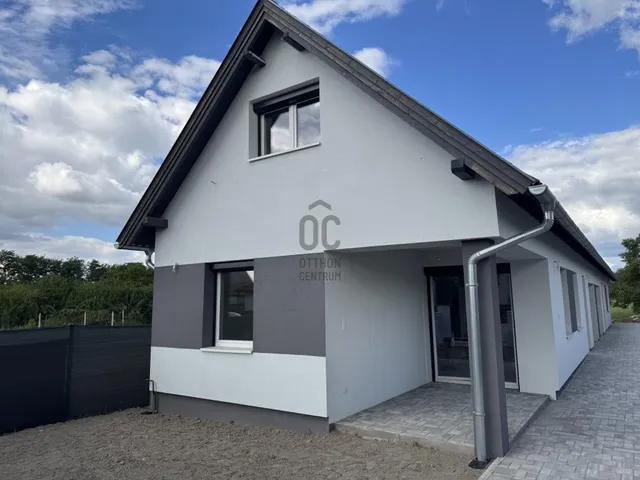 Eladó ház Ráckeve 102 nm