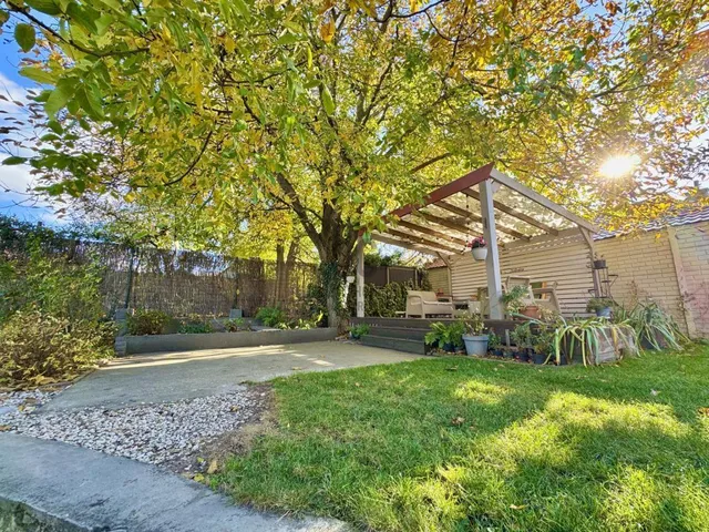 Eladó ház Szigetszentmiklós, Alsóbucka 130 nm