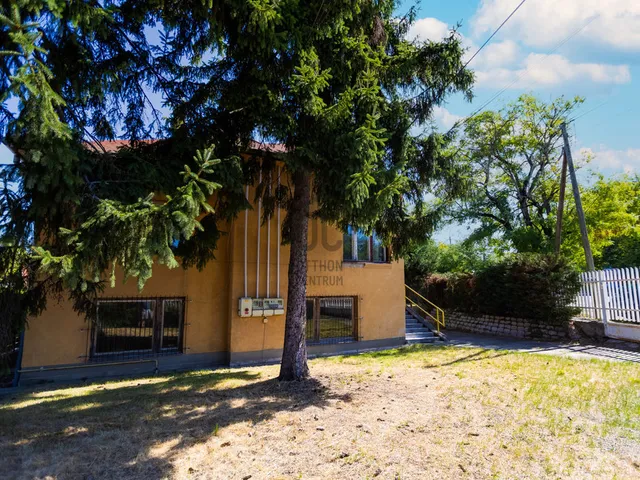 Eladó ház Dunakeszi 180 nm