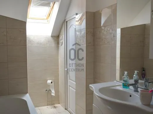 Eladó ház Csömör 167 nm