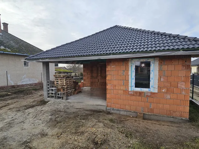 Eladó ház Inárcs 98 nm