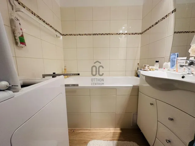 Eladó lakás Budapest IV. kerület, Káposztásmegyer 36 nm