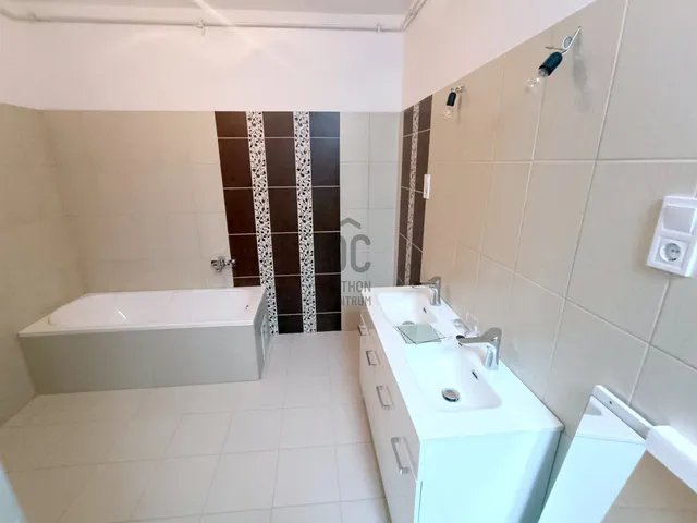 Eladó lakás Erdőkertes 127 nm