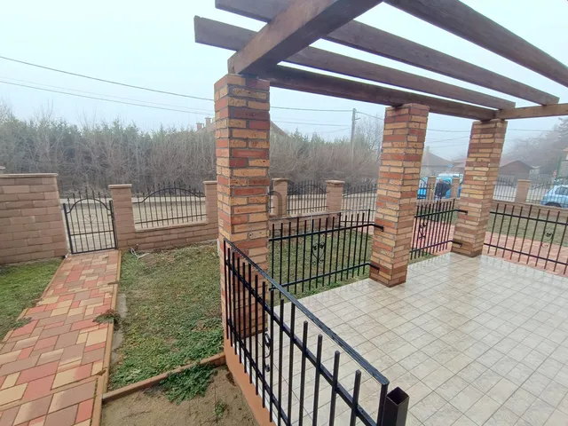 Eladó lakás Erdőkertes 127 nm