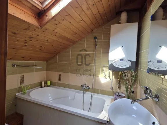 Eladó ház Szigetcsép 77 nm