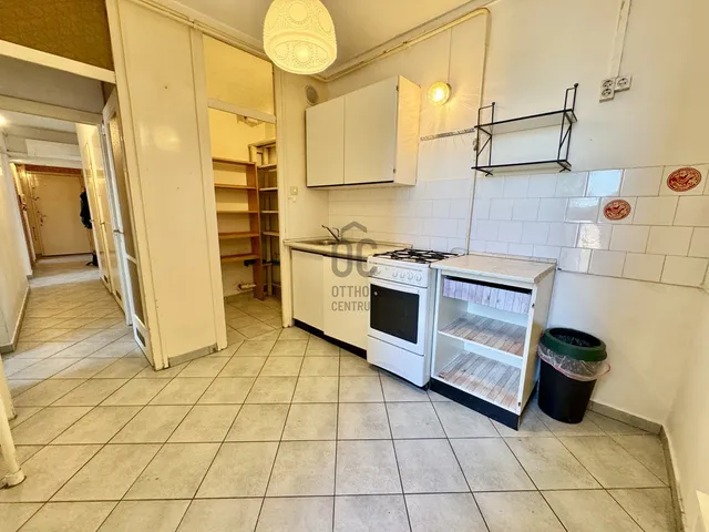 Eladó lakás Budapest XX. kerület 70 nm