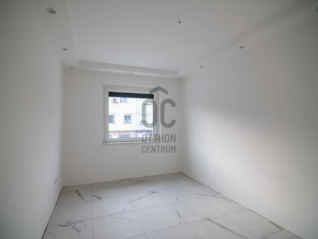 Eladó ház Budapest XVIII. kerület, Almáskert 180 nm